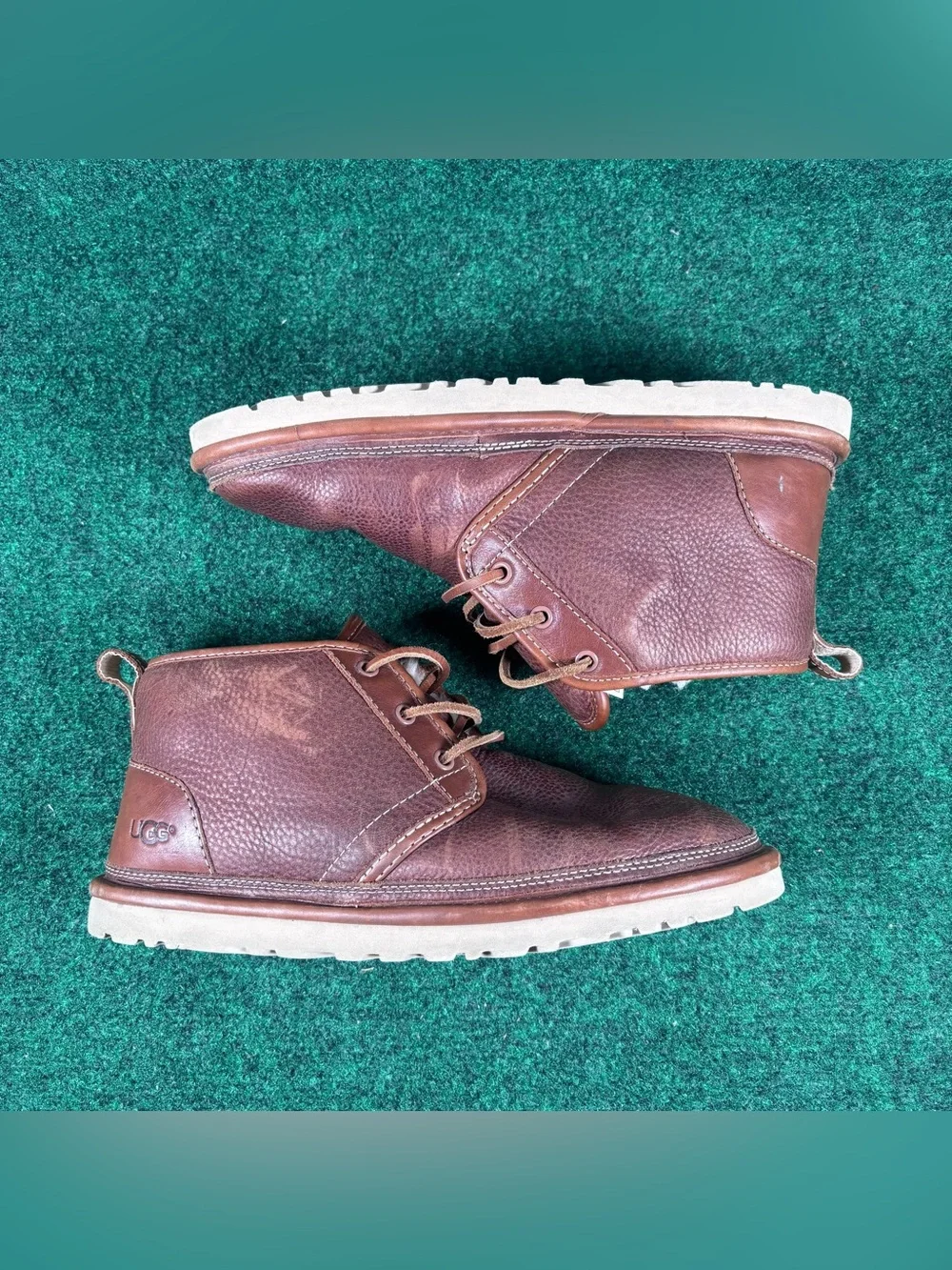 UGG NEUMEL STOUT BROWN LEATHER/ WOOL CHUKKA ANKLE BOOTS, MEN US 10